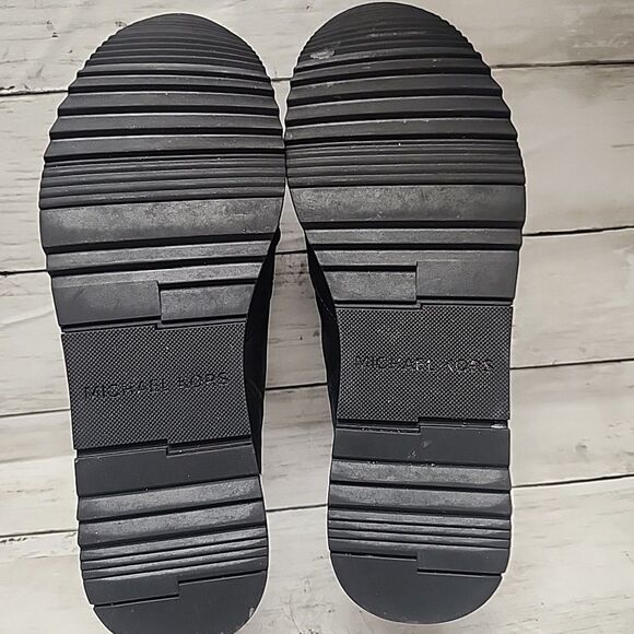 Michael Kors Allie Stride Trainer Smooth Leather Black Sneakers Women's 9.5M - Picture 4 of 11